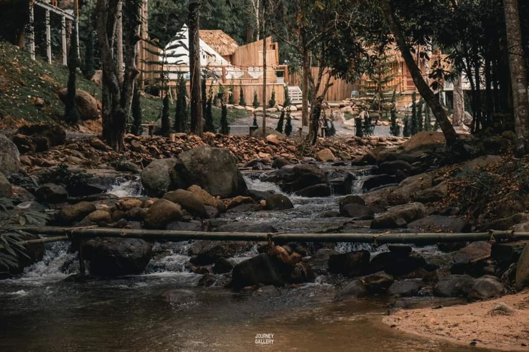 เดอะริเวอร์ แม่กำปอง The River Maekampong Chiang Mai Ban Pok Nai Extérieur photo